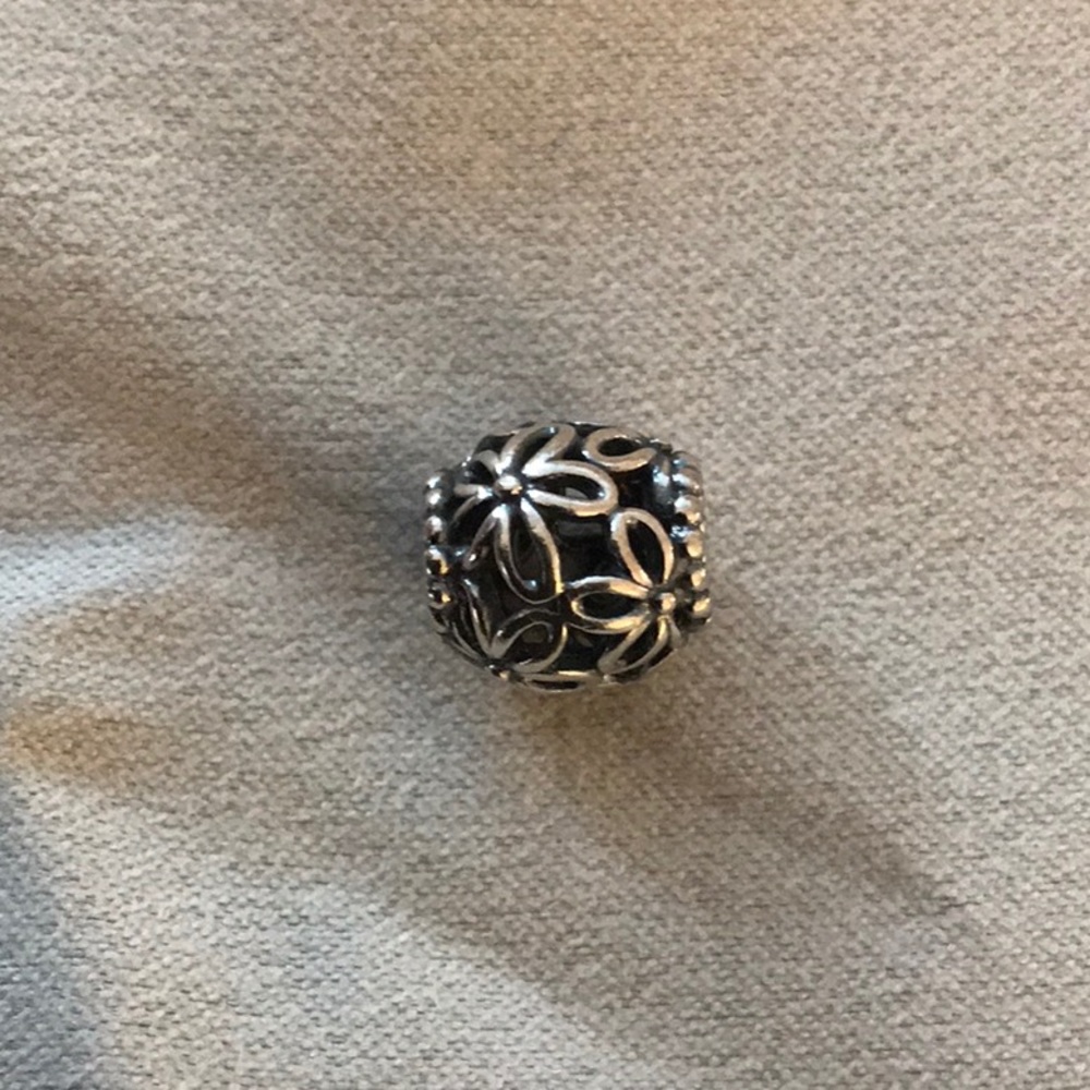 Pandora Open Flower Charm